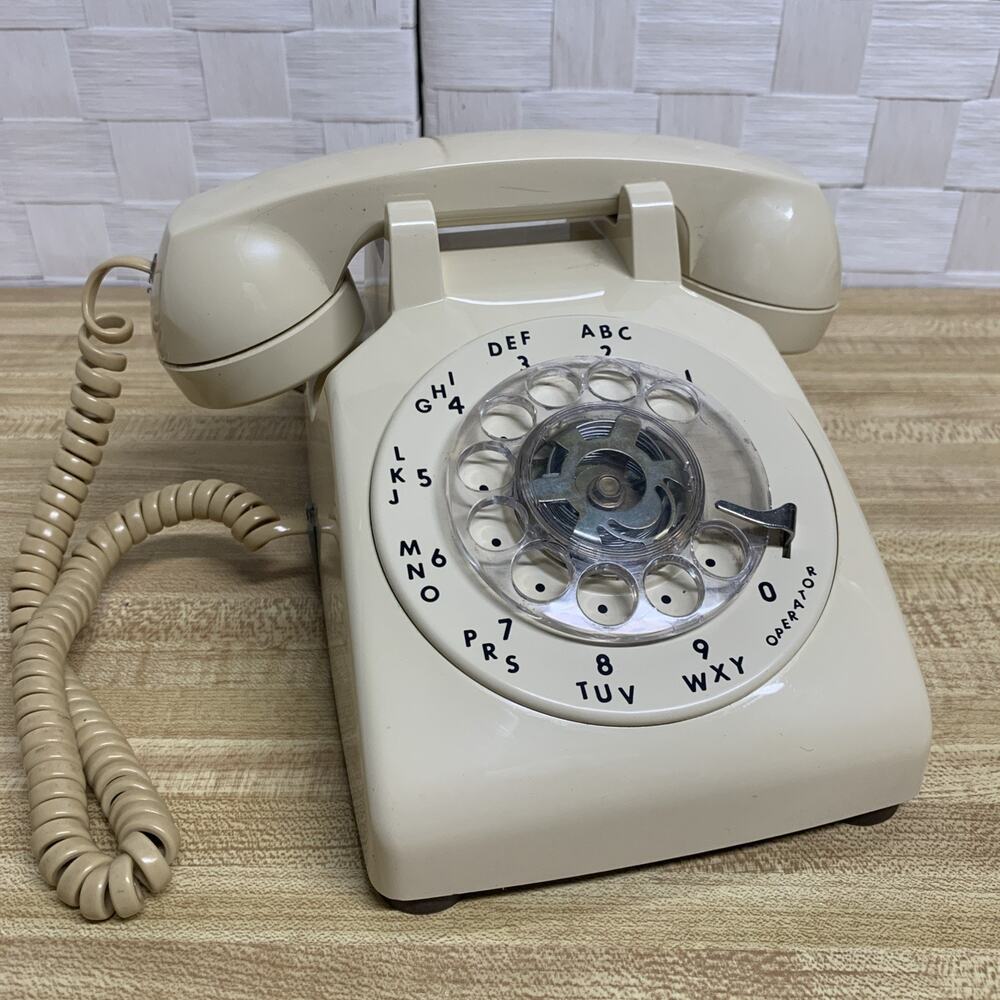 Vintage PAC TEL Beige/Tan Rotary Desktop Telephone 9/84
